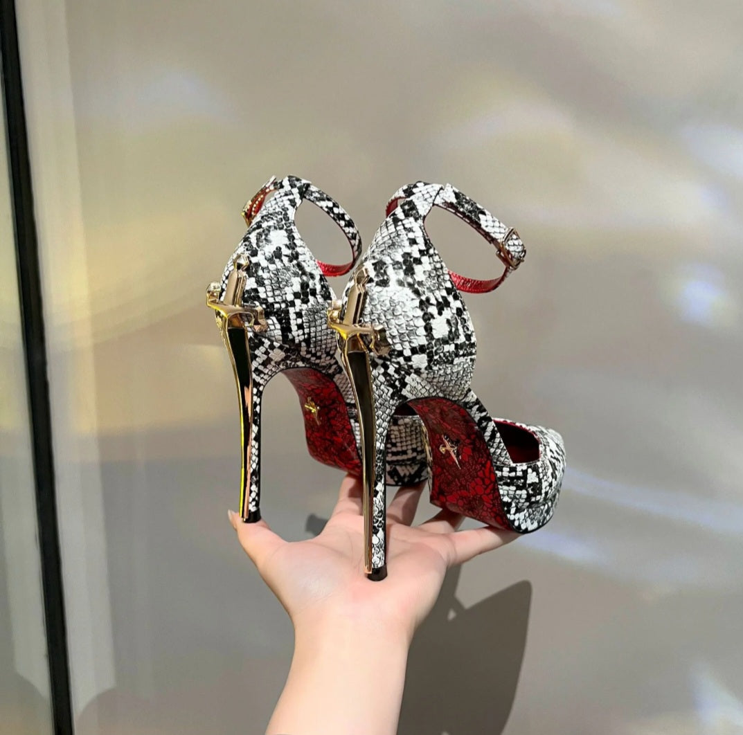 The Gladiator Heel