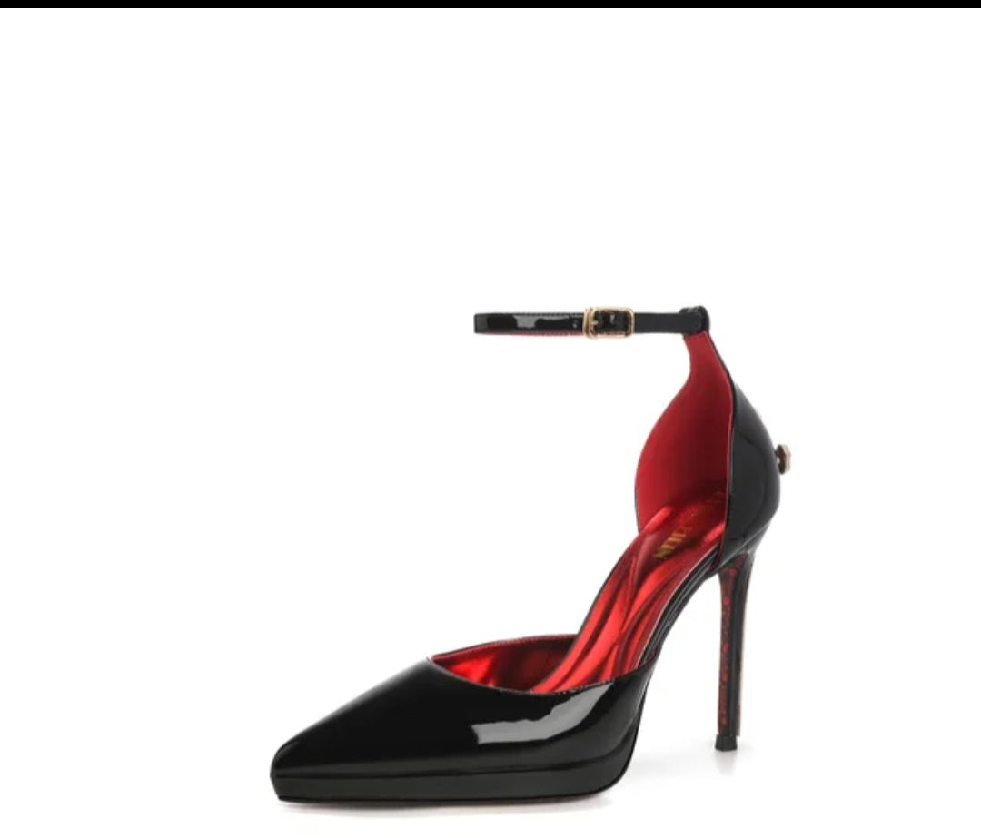 The Gladiator Heel